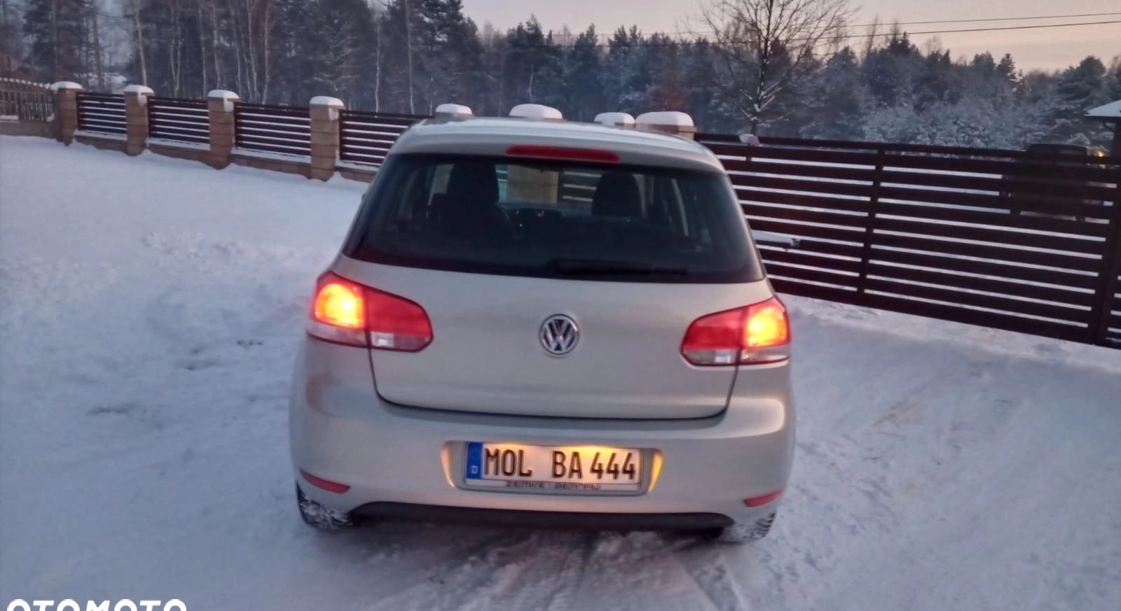 Volkswagen Golf cena 25300 przebieg: 196000, rok produkcji 2010 z Kielce małe 172